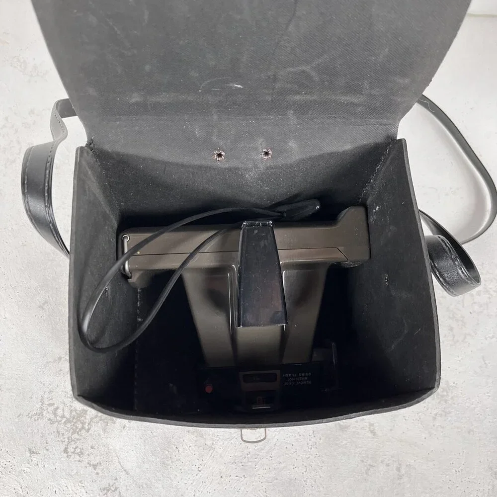 Vintage‎ Polaroid ColorPack II Land Camera With Case Works!